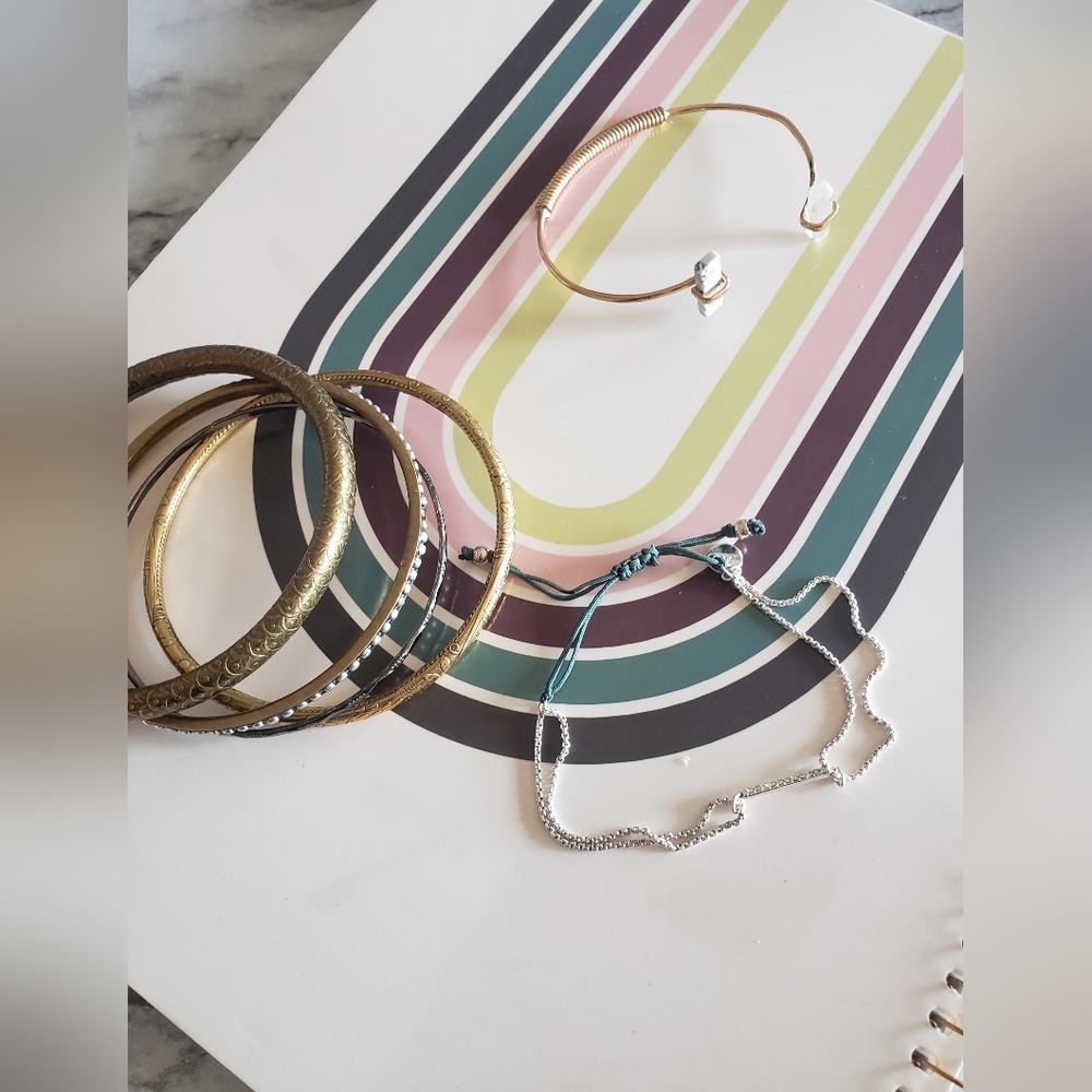 Bundle Of Elegant Gold and Silver Antique Gold Bracet Bangle  Set